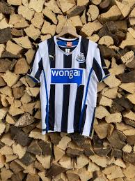 Newcastle united women is an english women's football club, affiliated with newcastle united f.c. Newcastle United Trikot Home 13 14 History Of Football Shirts