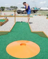 Mini golf course adds options