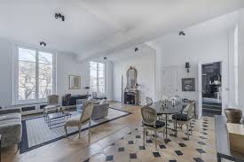 Achetez votre appartement dans les meilleures conditions avec l'expertise des agences century 21. Location Appartement Paris 7 75007 Rue Du Bac Maik Bouchayer