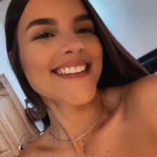 SCARLET CARRILLO🫀 (@carrilloscarlet) • Threads, Say more