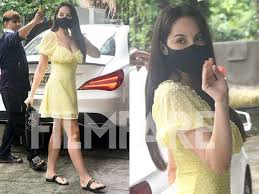 Nora fatehi is a canadian dancer, model, actress, singer, and producer who is known for her work in the indian film industry. Nora Fatehi Turns Heads As She Steps Out In A Pretty Yellow Dress Filmfare Com