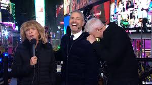 Snl Alum Cheri Oteri Revives Barbara Walters Character For Nye 2020 Cnn Video