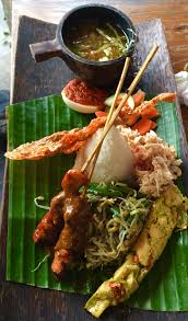 Nasi campur (indonesian for 'mixed rice'), also known as nasi rames in java. 230 Indonesian Nasi Campur Ideas Indonesian Food Food Indonesian Cuisine
