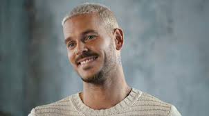 Matt pokora, devenu une figure emblématique des enfoirés, ne participera pas à l'édition 2020. Matt Pokora Le Chanteur Sera Le Parrain Du Telethon 2020 Les 4 Et 5 Decembre Prochains