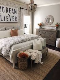 The Must Have Checklist For A Dreamy Master Bedroom Master Bedroom Decorating Ideas For The Fall Bedro Master Bedrooms Decor Bedroom Design Fall Bedroom