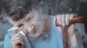 The most common early symptom of alzheimer's is trouble remembering new information because the disease typically impacts the part of the brain associated with learning first. Alzheimer Demenz Symptome Diagnose Behandlung Gesund Bund De