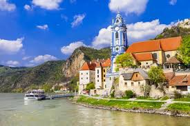 Durnstein Day Trips From Vienna In 2020 Day Trips From Vienna Danube River Cruise River Cruises