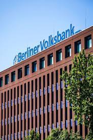 Auf insgesamt sieben etagen ist platz für rund 800 gründer und mitarbeiter sowie 50. Berliner Volksbank Wikipedia