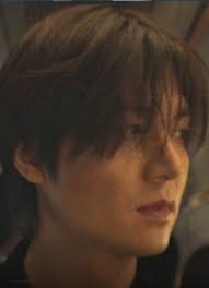 I am incredibly curious about Lee Min Ho's new action-fantasy film "The  Prophet: Omniscient Reader" and the role of Yoo Joong-Hyuk in it. There are  so many emotions that move one's heart