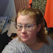 What should the humidity be for hatching duck eggs?