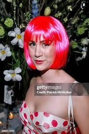 27 Annabel Teal Stock Photos, High-Res Pictures, and Images