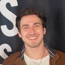 So yesterday I posted the first words from my new platform, the first words  of my baby. I figured after years of watching my friends and colleagues  posting and telling me about