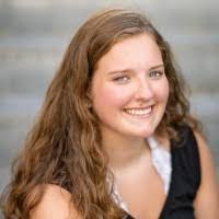 Erika Akers's Instagram, Twitter & Facebook