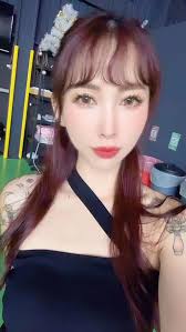 這一天打球 一直在掛網😅, 氣到直跺腳⋯⋯ , 打太爛只能慢慢練球 , #中壢羽球 #羽球日常 #中壢羽球團 夜貓場