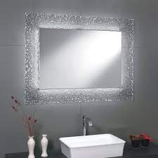 Di solito hanno un telaio ornato in bianco che dà un tocco quali sono i temi del bagno per quanto riguarda gli specchi? Specchio Da Bagno Moderno Con Decoro Cornice In Vetro E Luci Led Tara