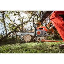 There are two types of spark plug, we default to send as shown in the pictures please contact me if you buy for ms231,ms241,ms251, you need another. Stihl Ms 251 C Be 18 Chainsaw