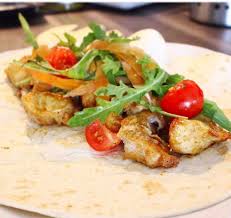 Il Vous Reste Des Tortillas De La Derniere Fois Alors Go Pour Un Wrap Mexicain Maison Au Lieu D Al Kebab Etre En Bonne Sante Alimentation Saine Pour La Sante