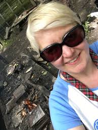 Emma Dawes (@EmmaD_72)