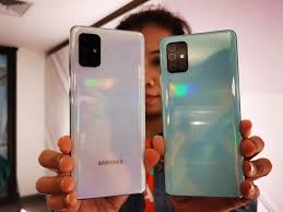 Jakarta Selular Id Lusa Samsung Mulai Menjual Ponsel Menengah Terbaru Galaxy A51 Secara Massal Di Nusantara Pada 20 Januar Samsung Galaxy Samsung Ponsel