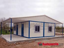 Yapı izni bulunmayan bağlarda bahçelerde geçici barınma ihtiyacını karşılamaya yönelik yapılan ekonomik yapılardır. 42 M2 Catili Cift Verandali Birlesimli Sacli Konteyner Ev Ev140 Konteynercim