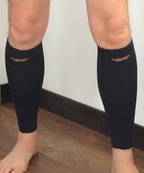 Amazon Com 1 Pair Copper Calf Compression Sleeves Boosts Circulation Prevents Muscle Compression Calf Sleeves Knee Compression Sleeve Compression Sleeves