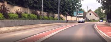 images?q=tbn:ANd9GcS8_lzGXWJDnpMM5g03zsg