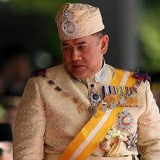 Kelantan — subdivisions of malaysia native name= kelantan conventional long name= kelantan darul naim كلنتن دار النّعيم state motto= berserah kepada tuhan kerajaan. Sultan Muhammad V Seine Schonheitskonigin Ex Erfuhr Im Internet Von Der Trennung Bunte De