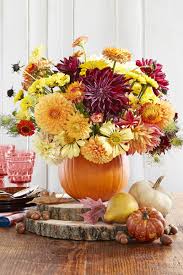 You could use this diy cornucopia as an edible treat, or as a beautiful centerpiece for your thanksgiving table. 57 Easy Thanksgiving Crafts For Adults Fun Diy Ideas For Thanksgiving