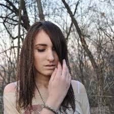 Dylan Anna's Instagram, Twitter & Facebook