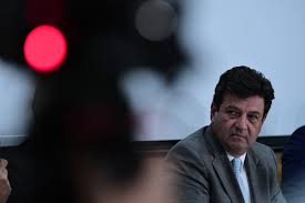 As notícias nacionais e internacionais mais relevantes, você últimas notícias: Who Is Luiz Henrique Mandetta Brazil S Health Minister For The Time Being