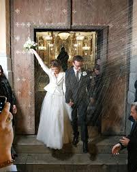 Fai shopping su floryday per abiti da cerimonia donna alla moda a prezzi convenienti. Il Matrimonio Invernale Fra Atmosfere Eleganti E Abiti Da Sposa Da Sogno