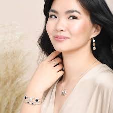 Birth Flower deals Necklace Apres Soleil