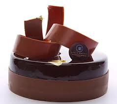 Kb Gourmandises On Instagram Entremet Quito Biscuit Moelleux Chocolat Caramel Onctueux Au Chocolat Lacte Ganache C Entremet Instagram Posts Cuff Bracelets