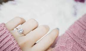 Feel free to discuss past or future purchases, learn about gems, cuts, and settings, and of course show off your engagement rings! Bride To Be S Mother Slams Her 3000 Engagement Ring And Brands Daughter S Fiance Cheap Trash Daily Mail Online