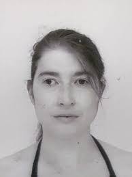 Denise Davin's Instagram, Twitter & Facebook