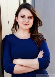 Photography Tip: Placing Off-Camera Flash to Make it Look Natural