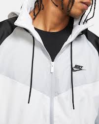 nike sportswear windrunner hooded jacket