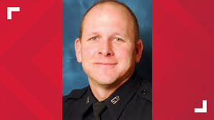 Spokane officer in controversial arrest apologizes for foul language