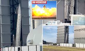 Spacex will launch starship sn9 on a 10 km test flight, perform a bellyflop maneuver, and attempt a landing in boca chica, texas. Spacex S Latest Starship Prototype Collapses Days After Its Predecessor Exploded Daily Mail Online