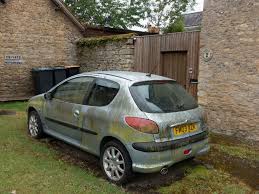 Quand elle (rentrer), les enfants. Savoir Enlever La Moisissure Sur Une Voiture