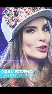 Princesa del pop 💛⭐, #belinda #fashion