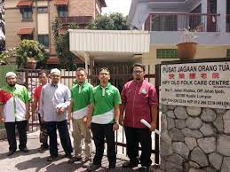 Jun 28, 2021 · seorang anak juga bisa membantu orang tua untuk membuat janji dengan dokter ataupun rumah sakit, hingga menjemput dan mengantar mereka ke rumah sakit untuk kontrol rutin, kata ida. Ziarah Kasih Rumah Warga Emas Happy Old Folk Di Jalan Khalsa Of Jalan Ipoh Parlimen Batu Berita Parti Islam Se Malaysia Pas