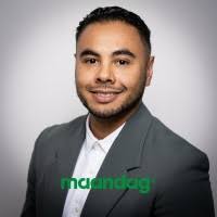 100+ perfiles de «Sinay»