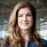 Joanna Hutchins's Instagram, Twitter & Facebook