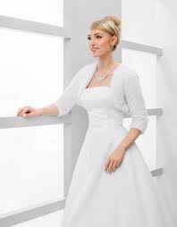 We did not find results for: Warme Brautjacke Oder Brautbolero Zum Brautkleid In Weiss Oder Ivory Creme Online Im Shop Brautkontor