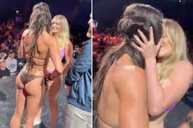 De OnlyFans al boxeo: Amber O?Donnell y Whitney Johns protagonizan candente  beso en cara a cara - MARCA MEXICO