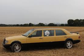 Mercedes Benz Boonacker W124 230e 6 Turer Gebrauchtwagen Frankfurt Hessen Mercedes Clique Blog Uber M Mercedes Benz Amg Mercedes Benz W126 Gebrauchtwagen