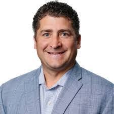 Ryan Hauger's Instagram, Twitter & Facebook