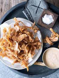 Potato Skin Chips A Great Way To Use Potato Peel That Would Normally Be Waste Super Crunchy And Tasty Potato Skin Vegan Appetizers Recipes Potato Skins