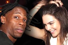 Kendall Jenner y Travis Scott tuvieron una noche de intimidad sin que Kylie  lo supiera?